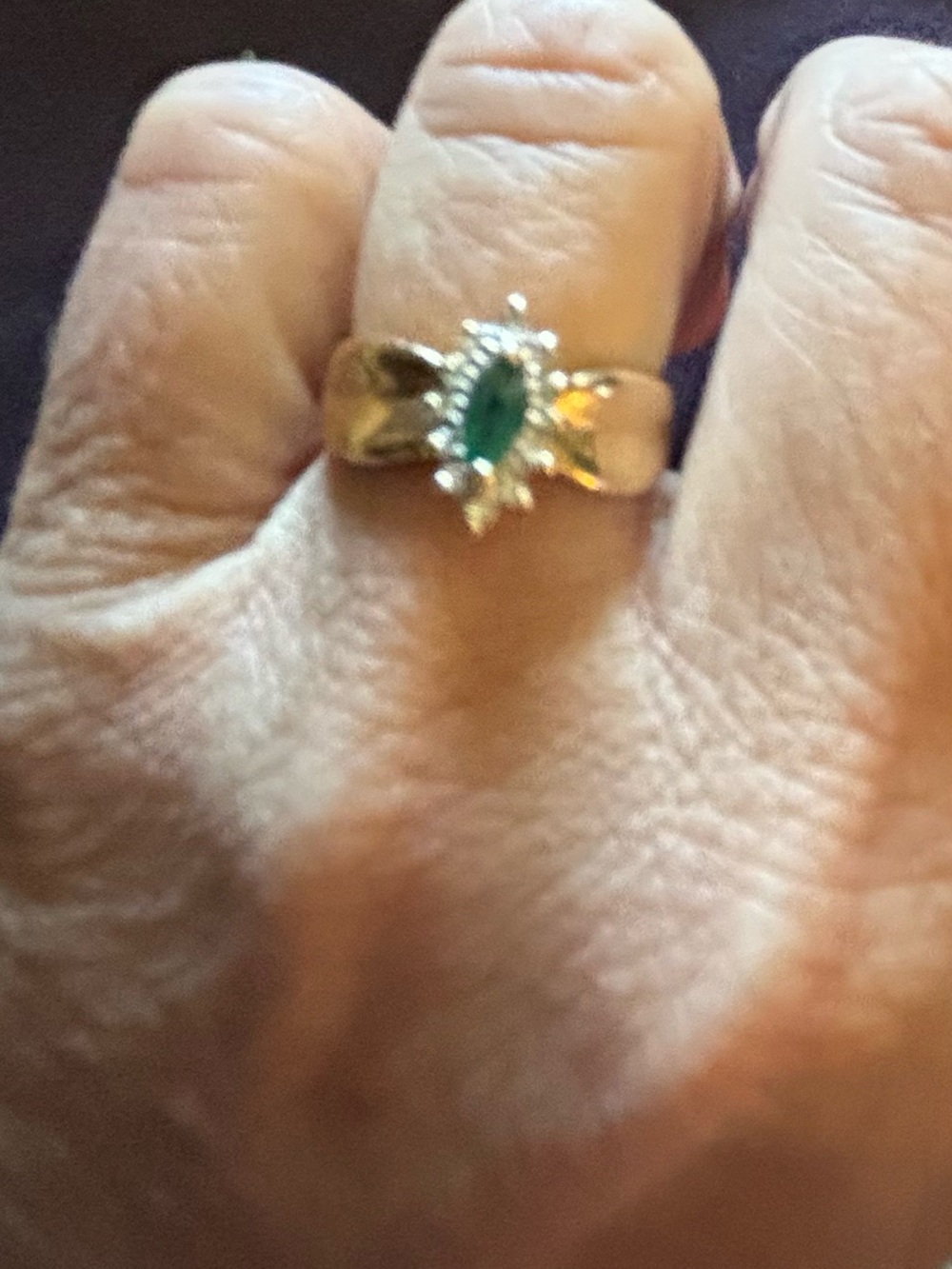 Marquise Emerald Halo Ring in Yellow Gold 14 K
3.6 grams WT - Picture 3 of 3